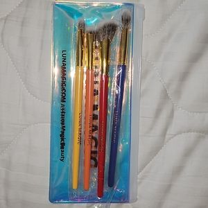 Makeup Brush Set with Case